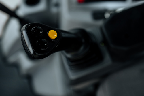 ЭКСКАВАТОР-ПОГРУЗЧИК BULL 4SX-F ЭКСКАВАТОР-ПОГРУЗЧИК BULL 4SX-F