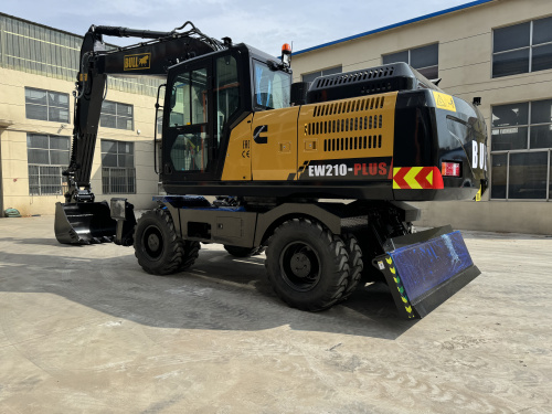 Экскаватор колесный BULL EW210-PLUS Экскаватор колесный BULL EW210-PLUS