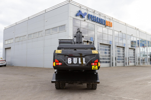 Экскаватор колесный BULL EW210-PLUS Экскаватор колесный BULL EW210-PLUS