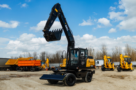 Экскаватор колесный BULL EW180-PLUS Экскаватор колесный BULL EW180-PLUS